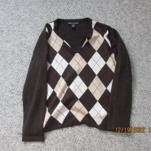 brown patterned sweater